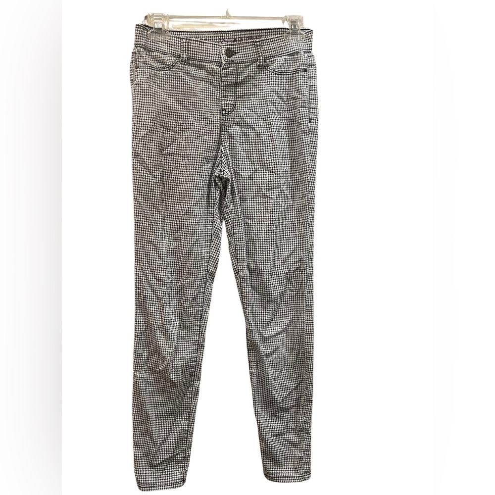 Black and White Houndstooth Pants